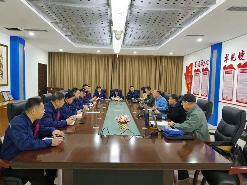 青島力克川液壓機械有限公司順利通過三體系外審.jpg 青島力克川液壓機械有限公司順利通過三體系外審.jpg